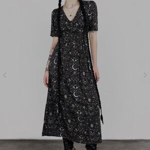 DISTURBIA Stellaluna Button Short Sleeve Midaxi Dress